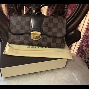 Louis Vuitton Dameir Wallet